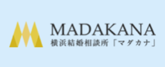 MADAKANAのロゴ